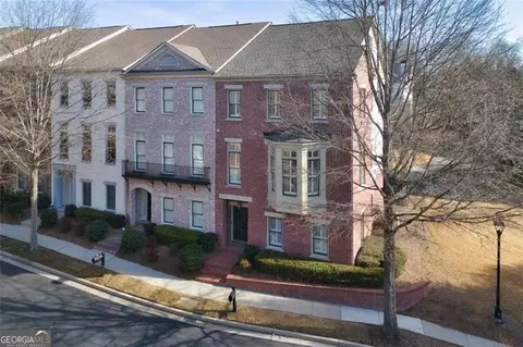 106 W Ridge Way, Roswell, GA 30076