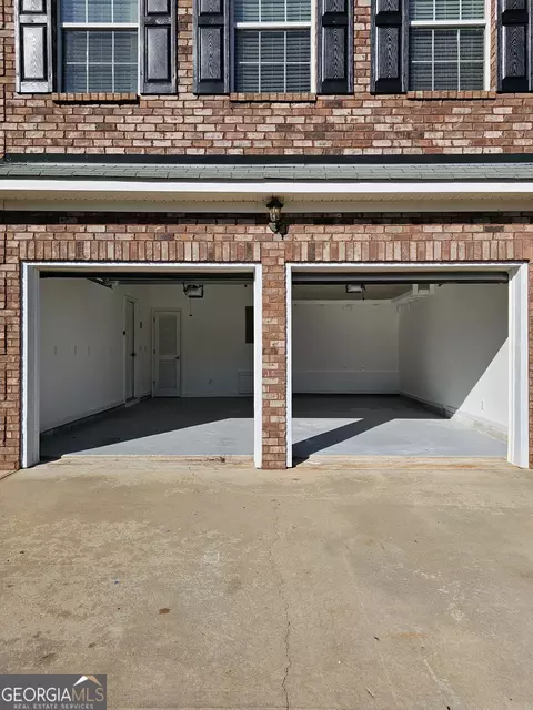1103 Watercourse Way, Hampton, GA 30228 photo 4
