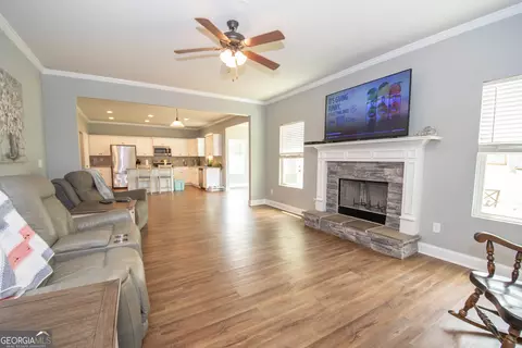 237 Dixon Cir, Williamson, GA 30292 photo 12