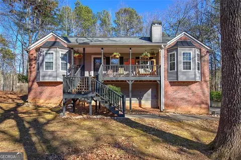 7764 Ponderosa Trce, Winston, GA 30187