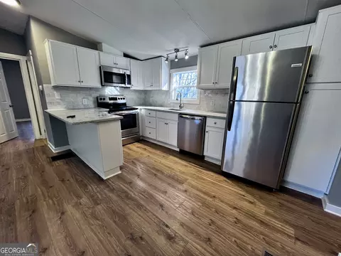 3547 Defoor Rd, Toccoa, GA 30577 photo 4