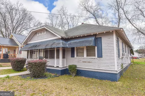 605 3rd Ave SE, Thomaston, GA 30286