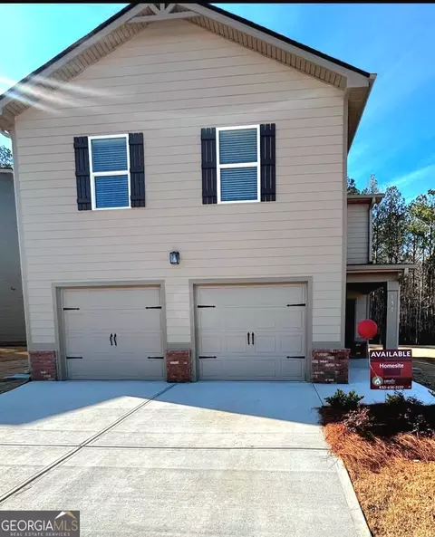 130 Garden Walk #9, West Point, GA 31833