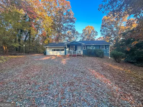 251 Whiskey Still Dr, Cleveland, GA 30528