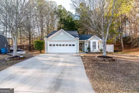 2403 Barndale Dr, Lawrenceville, GA 30044