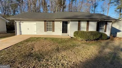 206 Sherwood Loop, Mcdonough, GA 30253
