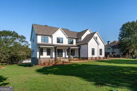 445 Fox Valley Dr, Monroe, GA 30656