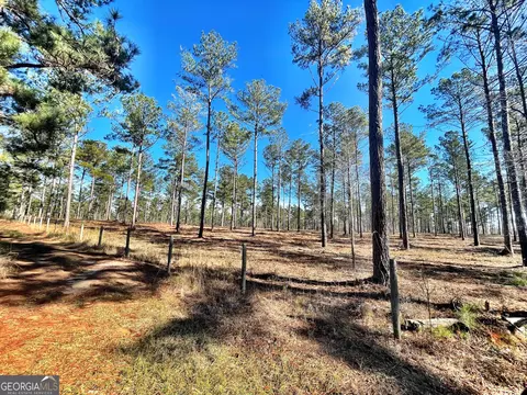 8 Duke Rd, Perry, GA 31069 photo 2