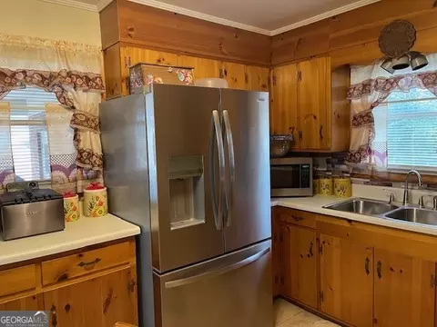 Kitchen - 310 Triune Mill Rd, Thomaston, GA 30286 photo 3 of 3