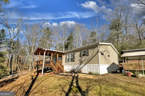 694 Northcutt Rd, Ellijay, GA 30540