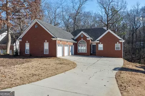 895 Dogwood Park Dr, Lawrenceville, GA 30046