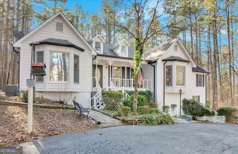 5004 Cedarcrest Rd, Acworth, GA 30101