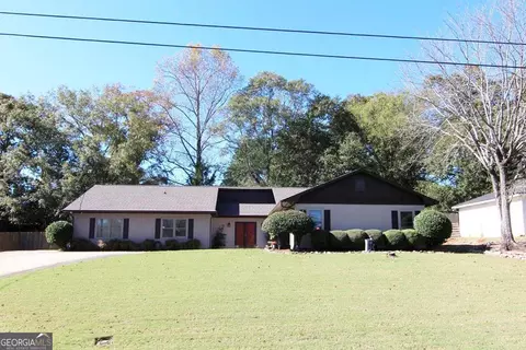 6811 Sharmel Ln, Columbus, GA 31904