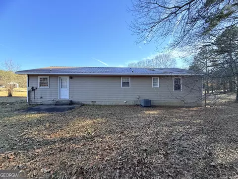 676 Phillips Dr, Monroe, GA 30656 photo 9