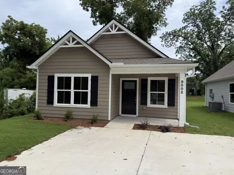 900 B N Pkwy, Lagrange, GA 30240