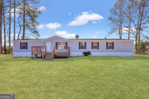 97 Barn Road Cir, Jesup, GA 31545