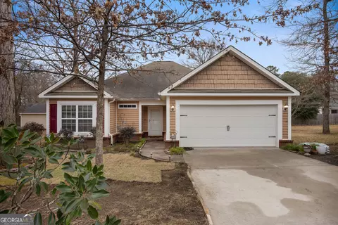 106 Cricket Hollow Ct, Byron, GA 31008