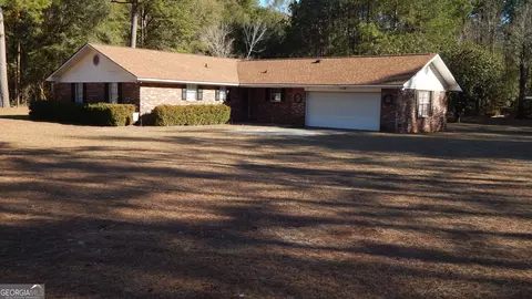 7433 Pulaski Rd, Statesboro, GA 30458