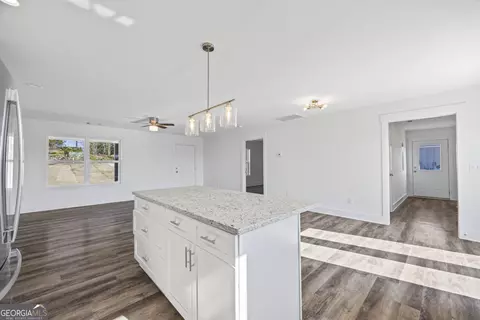 267 W Hendricks St, Bowman, GA 30624 photo 13