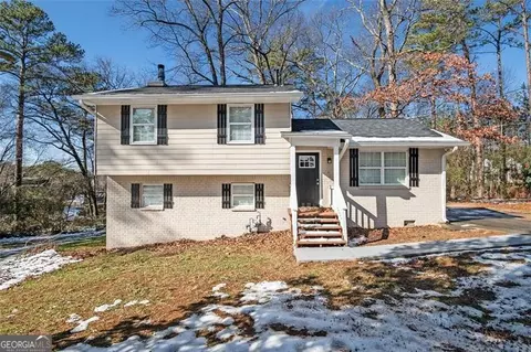 2751 Lloyd Rd, Decatur, GA 30034