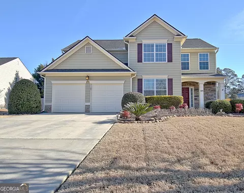 704 Pine Grove Cir, Peachtree City, GA 30269