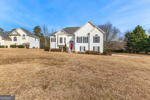 240 Chesterfield Dr, Newnan, GA 30265
