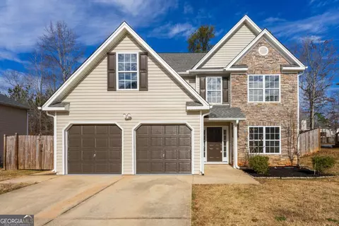 5055 Roxton Ln, Douglasville, GA 30135