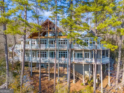 1723 E Wildcat Rd, Clarkesville, GA 30523