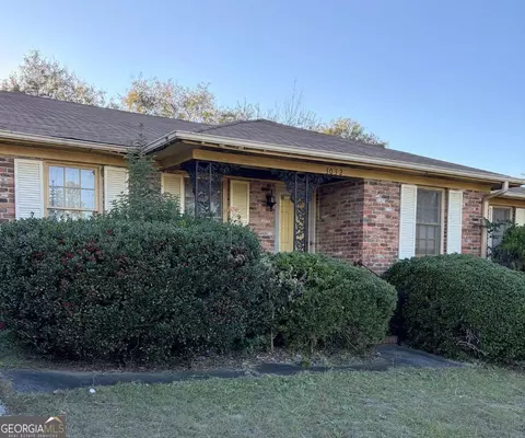 3032 Armstrong Dr, Macon, GA 31211