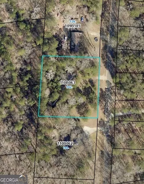 142 Pinewood Dr, Eatonton, GA 31024