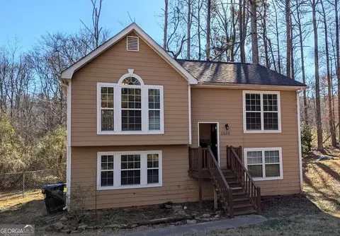 5666 Hammond Dr, Norcross, GA 30071
