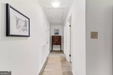 Entry Way - 736 Cherokee Rd, Lagrange, GA 30240 photo 8 of 9