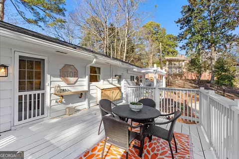 Exterior - 736 Cherokee Rd, Lagrange, GA 30240 photo 9 of 17