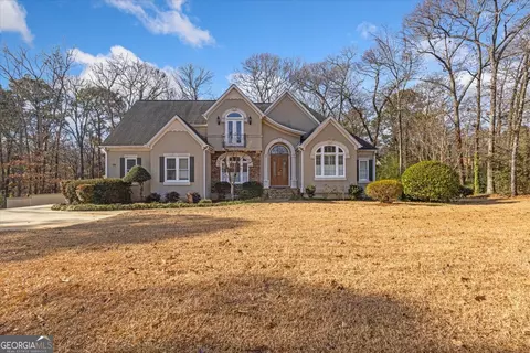 190 Majestic Oak Cir, Byron, GA 31008