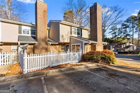 557 Summit Ln SW #557, Marietta, GA 30008