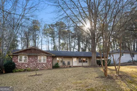 2186 Dering Cir NE, Atlanta, GA 30345