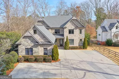 2465 Henderson Rd, Tucker, GA 30084