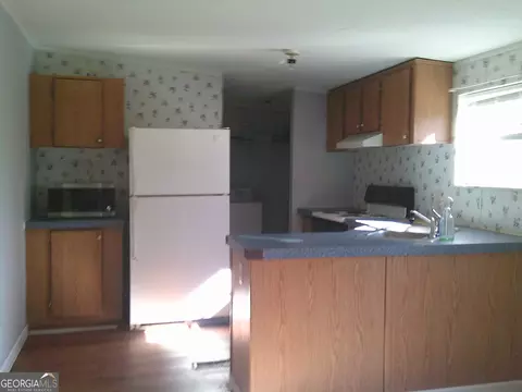 Kitchen - 1612 N Hicks Rd, Toccoa, GA 30577 photo 3 of 3