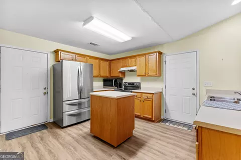 306 Lenox Cir, Lagrange, GA 30241 photo 9