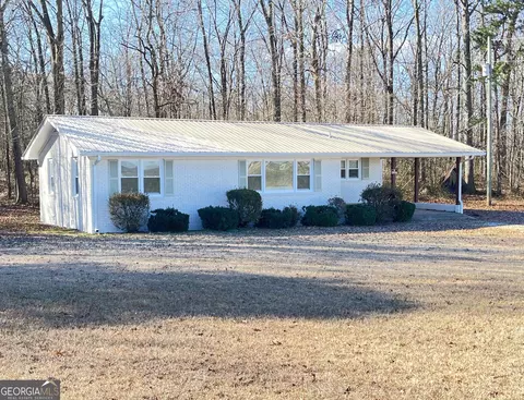 2271 Deep Creek Rd NW, Dewy Rose, GA 30634