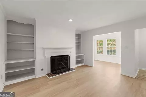 2042 Brian Way, Decatur, GA 30033