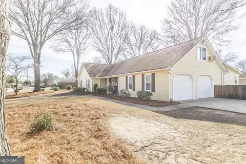 110 Shallowford Rd, Warner Robins, GA 31088 photo 6