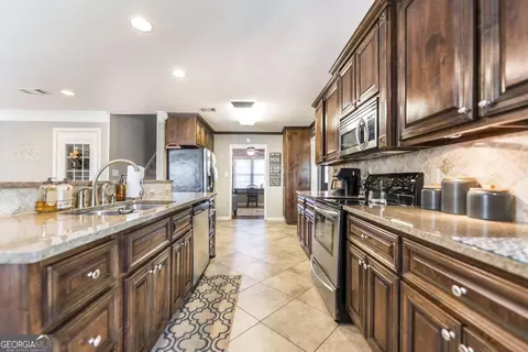 110 Shallowford Rd, Warner Robins, GA 31088 photo 13