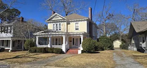 719 Stonewall St, Dublin, GA 31021