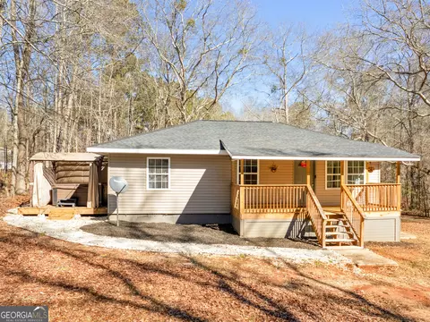 226 Ponderosa Ln, Barnesville, GA 30204