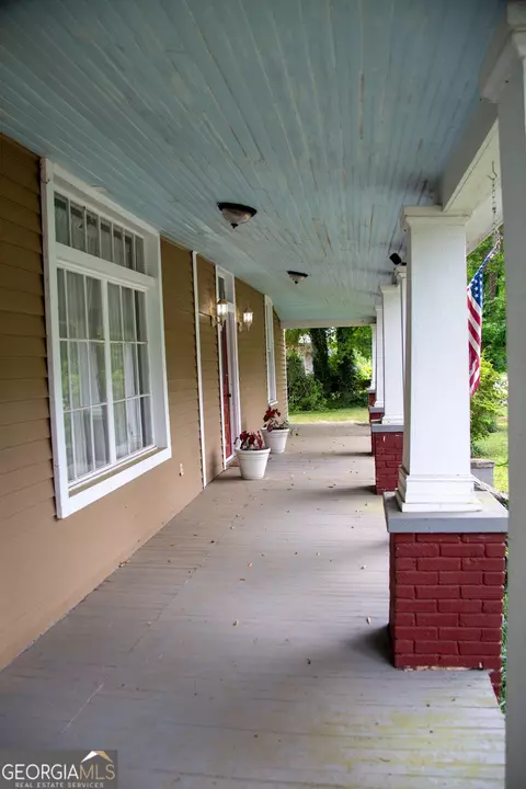 Exterior - 351 West Ave, Jackson, GA 30233 photo 6 of 7