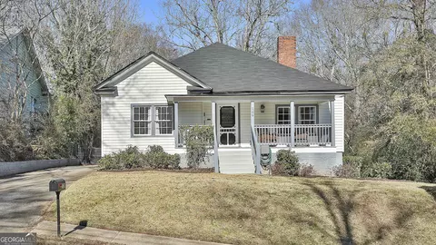 109 W Washington St, Newnan, GA 30263
