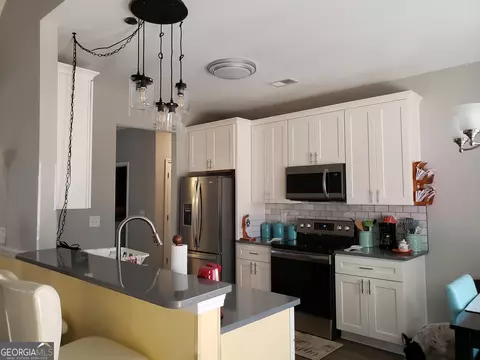 110 Sampson Ct, Covington, GA 30016 photo 6