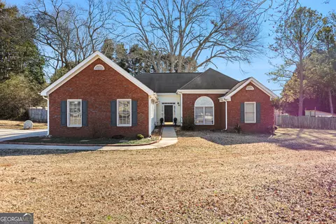 110 Bailey Ct, Fayetteville, GA 30215