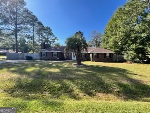 113 Cedar St, Hinesville, GA 31313